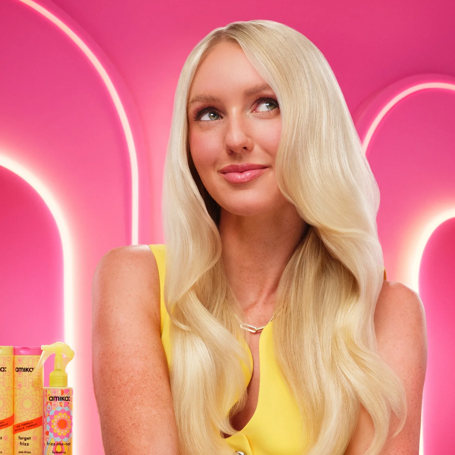 amika Frizz-Me-Not Hydrating Anti-Frizz Treatment (60 ml)