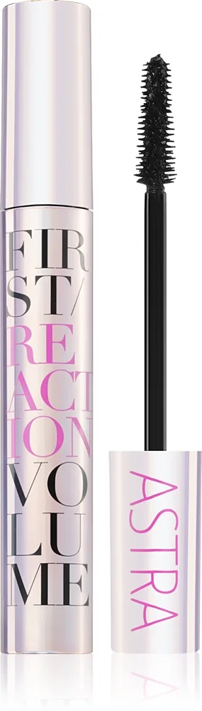 Astra Make-up First Reaction pitkäkestoinen volyymiä antava ripsiväri 8,5 ml
