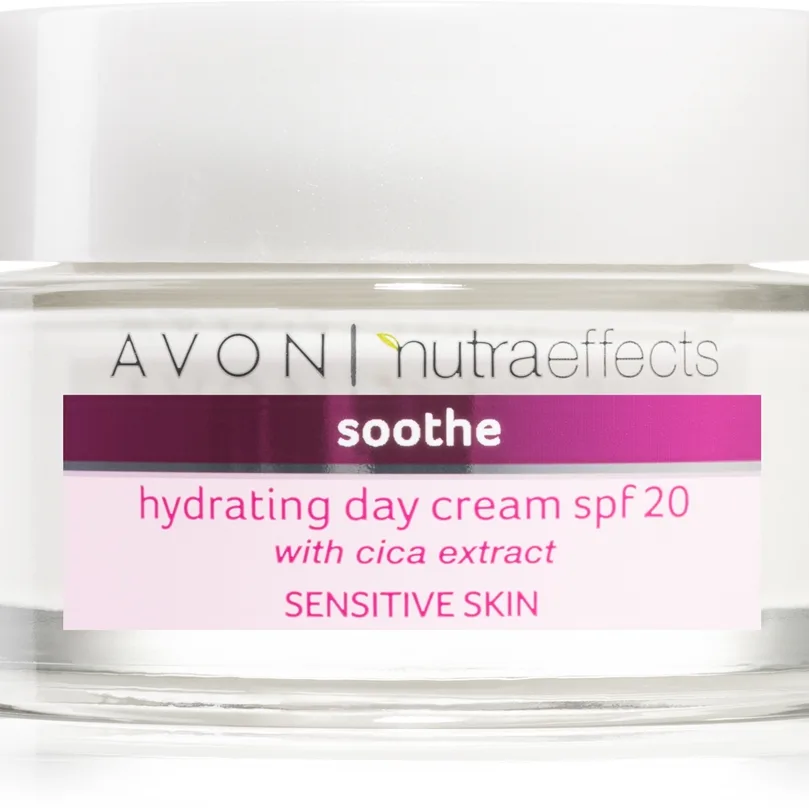 Avon Nutra Effects Soothe kosteuttava päivävoide SPF 20 50 ml