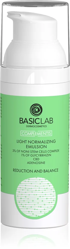 BasicLab Dermocosmetics Complementis kevyt kosteusemulsio rasvoittuvalle ja ongelmaiholle 50 ml