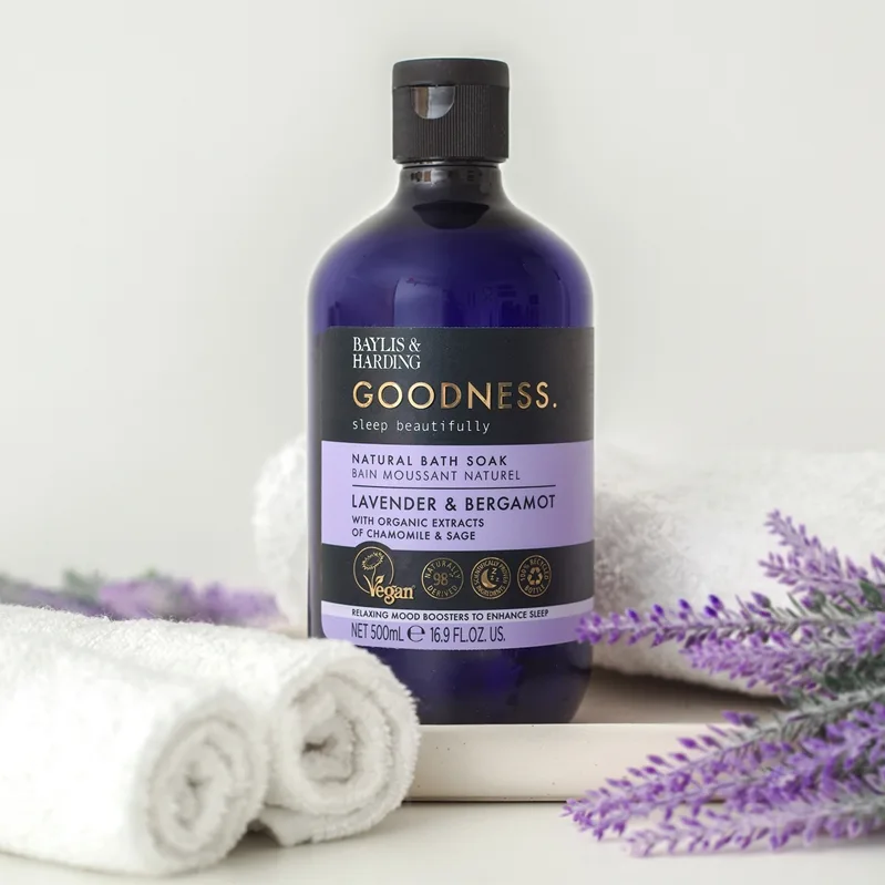 Baylis & Harding Goodness Sleep Beautifully kylpyvaahto rauhallisiin yöuniin Lavender & Bergamot 500 ml