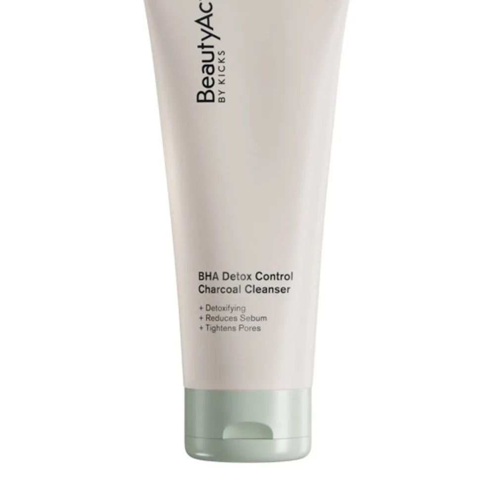 BHA Detox Control Charcoal Cleanser 100 ml