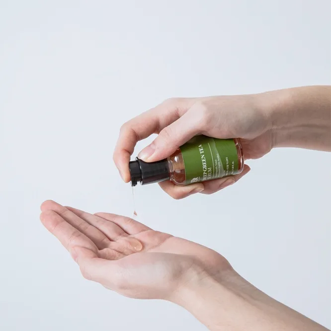 Benton Deep Green Tea Sensitiv serum med grøn te 35 ml