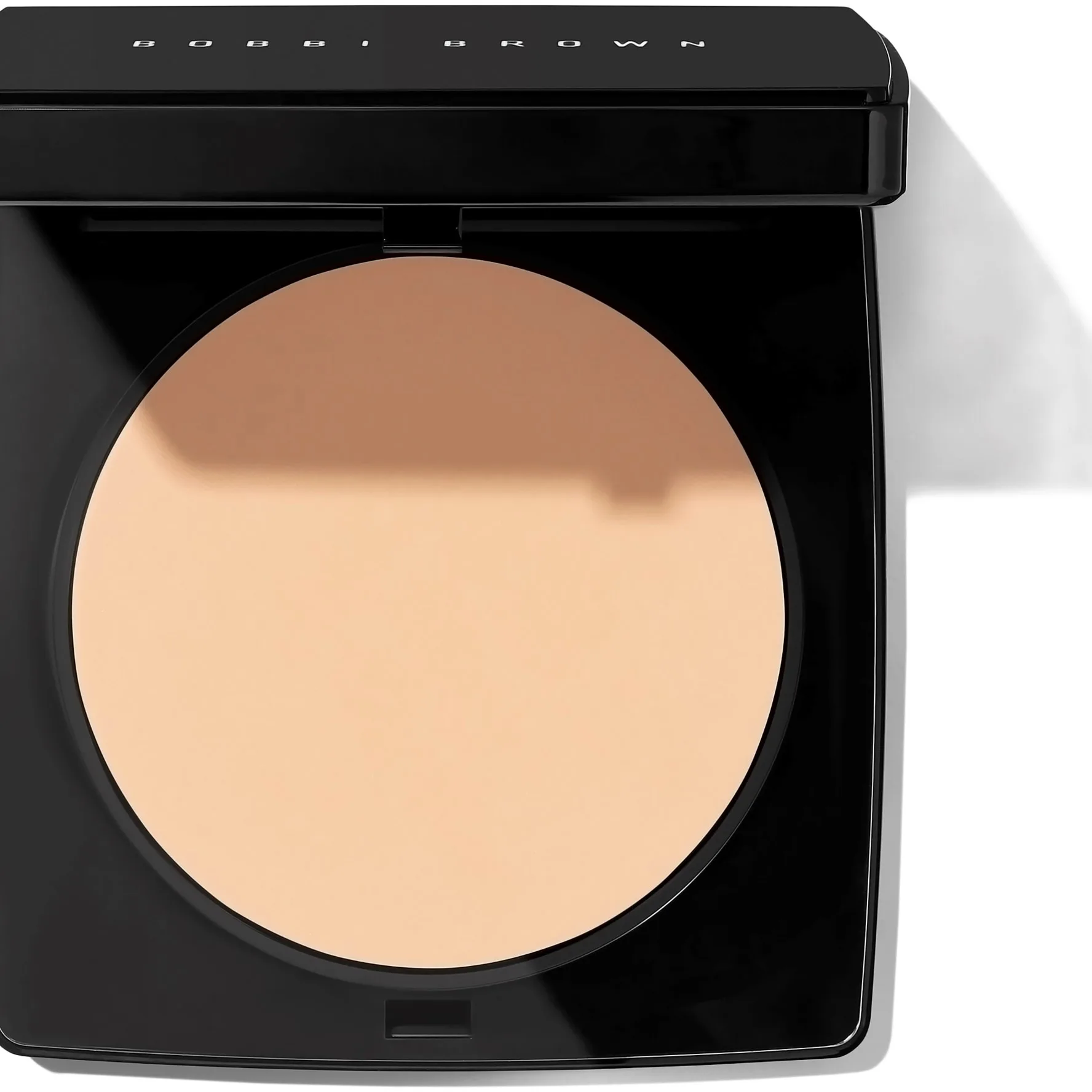 Bobbi Brown Pressed Powder Soft Sand