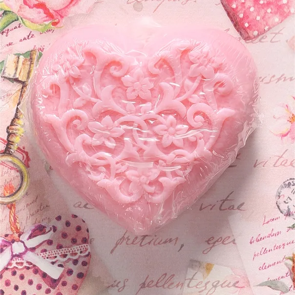Bohemia Gifts & Cosmetics Handmade Heart Handgjord tvål Med glycerol 90 g