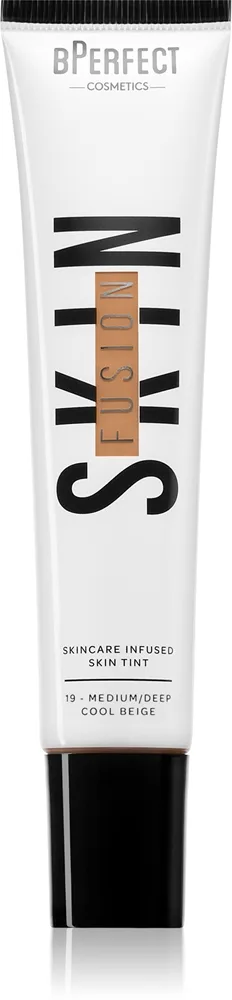 BPerfect Skin Fusion Let foundation For et naturligt look Skygge 19 Medium/Deep Cool Beige 30 ml