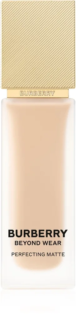 Burberry Beyond Wear Perfecting Matte Foundation mattapinnan antava nestemäinen meikkivoide sävy Fair Warm 020 30 ml