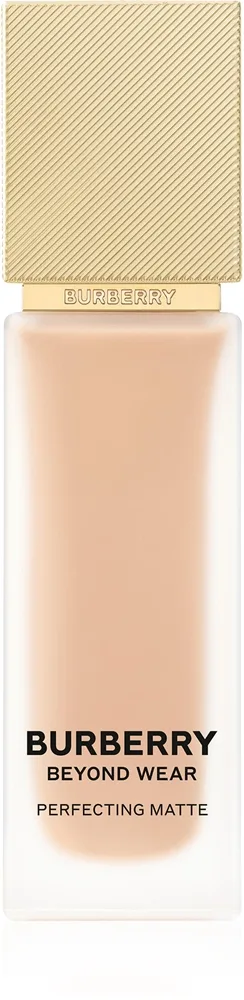 Burberry Beyond Wear Perfecting Matte Foundation mattapinnan antava nestemäinen meikkivoide sävy Light Cool 040 30 ml