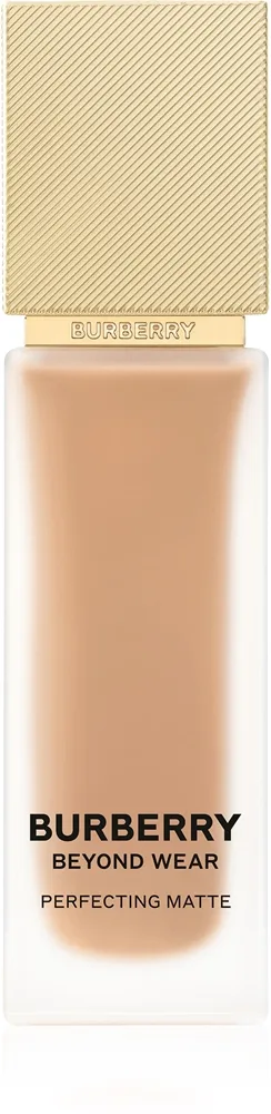 Burberry Beyond Wear Perfecting Matte Foundation mattapinnan antava nestemäinen meikkivoide sävy Medium Cool 85 30 ml