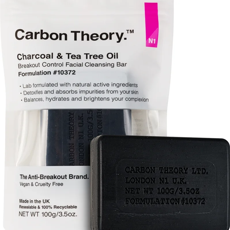 Carbon Theory Charcoal & Tea Tree Oil Rengöringspalett med lindrande effekt 100 g