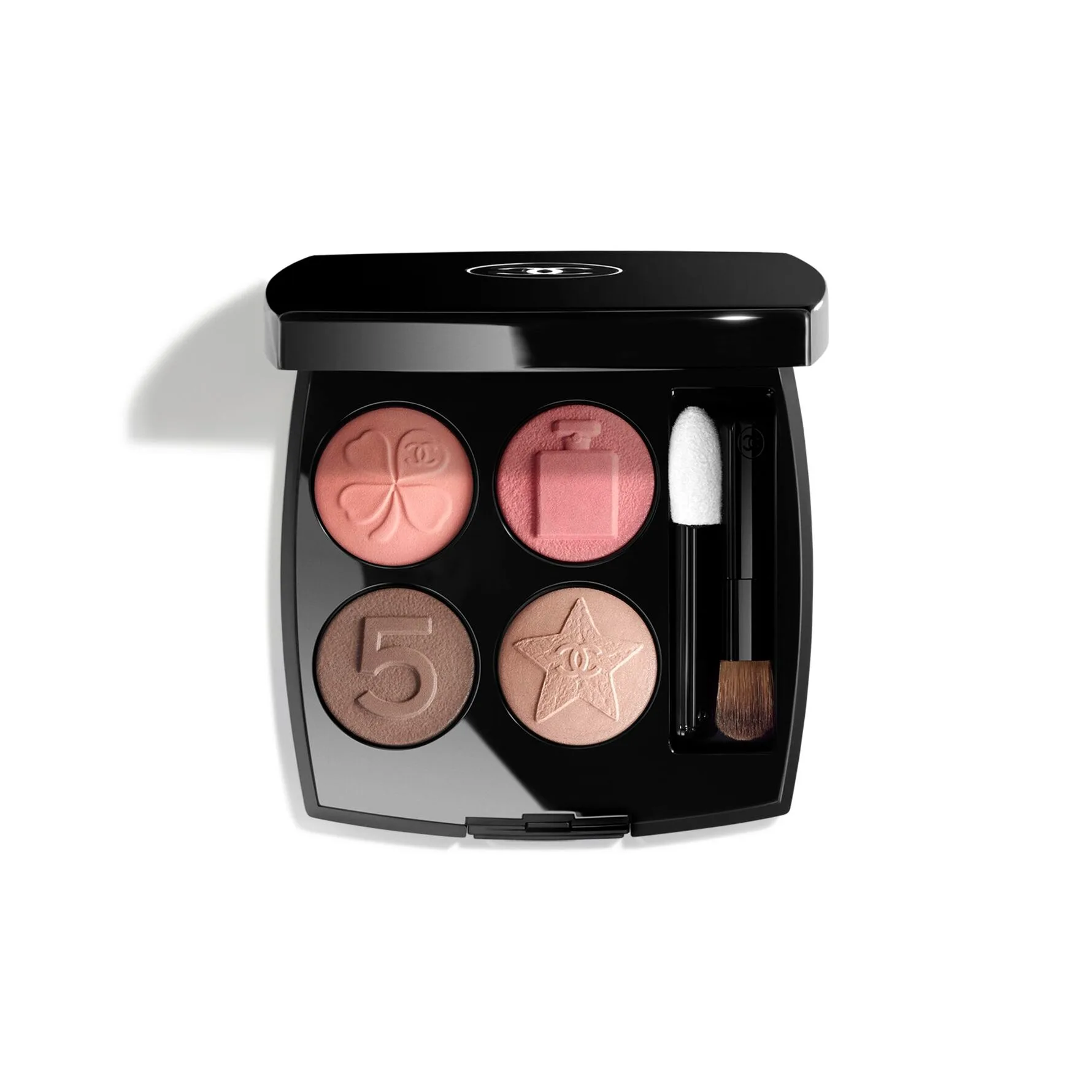 LES 4 OMBRES MULTI-EFFECT QUADRA EYESHADOW