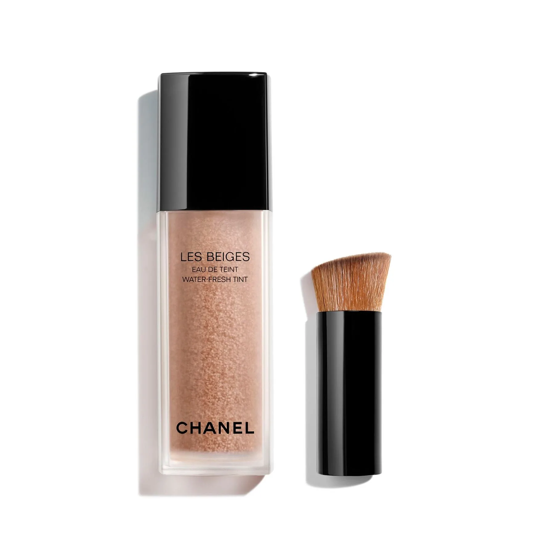 LES BEIGES WATER-FRESH TINT WATER-FRESH TINT WITH MICRO-DROPLET PIGMENTS. BARE SKIN EFFECT. NATURAL AND LUMINOUS HEALTHY GLOW