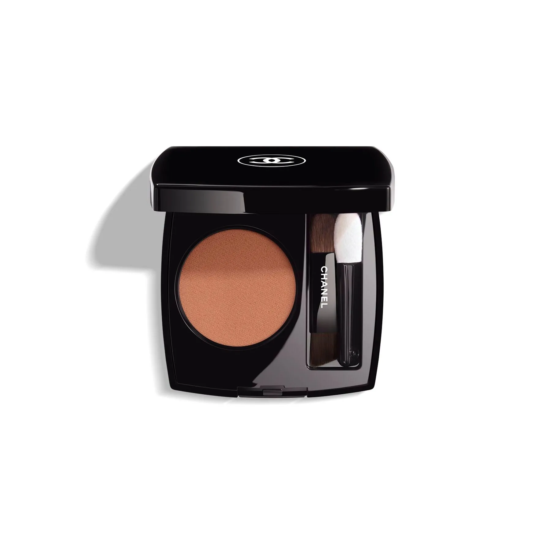 OMBRE ESSENTIELLE Multi-Use Longwearing Eyeshadow