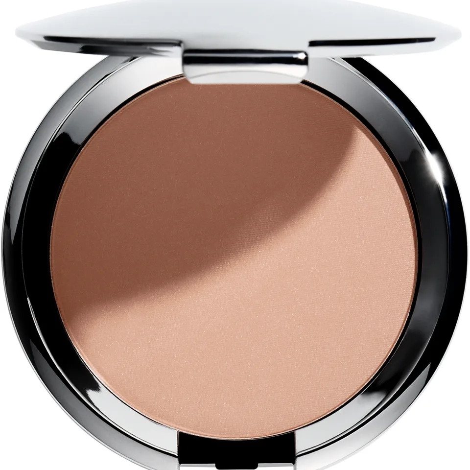 Chantecaille Compact Makeup Kompakt puder-foundation med matterande effekt Dune 10 g