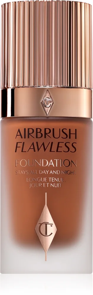 Charlotte Tilbury Airbrush Flawless erittäin peittävä meikkivoide antaa mattavaikutelman sävy 2 Cool 30 ml