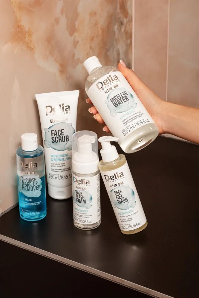 Delia Cosmetics Clean Skin Micellärt vatten med återfuktande effekt 500 ml