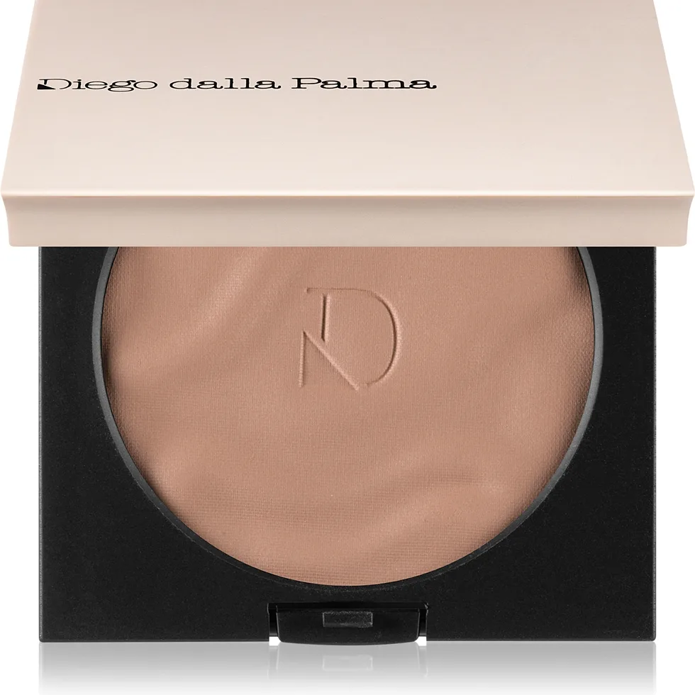Diego dalla Palma Hydra Butter Compact Powder kiinteä puuteri ihon silottamiseen ja ihohuokosten häivyttämiseen sävy 41 11 g