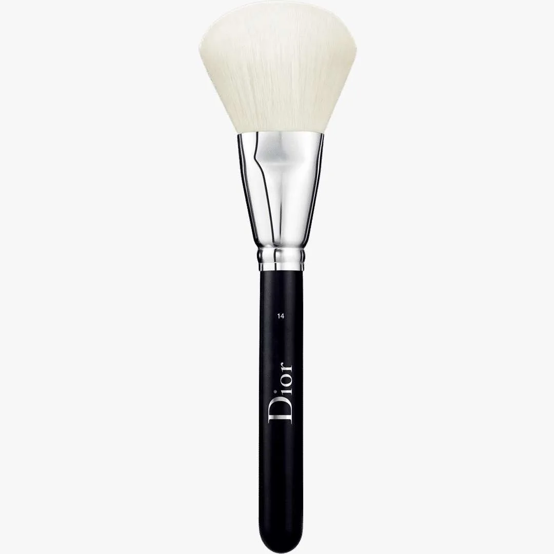 Backstage Powder Brush N° 14