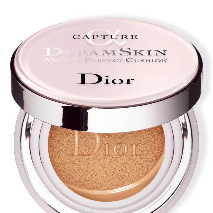 Capture Dreamskin Moist & Perfect Cushion 20
