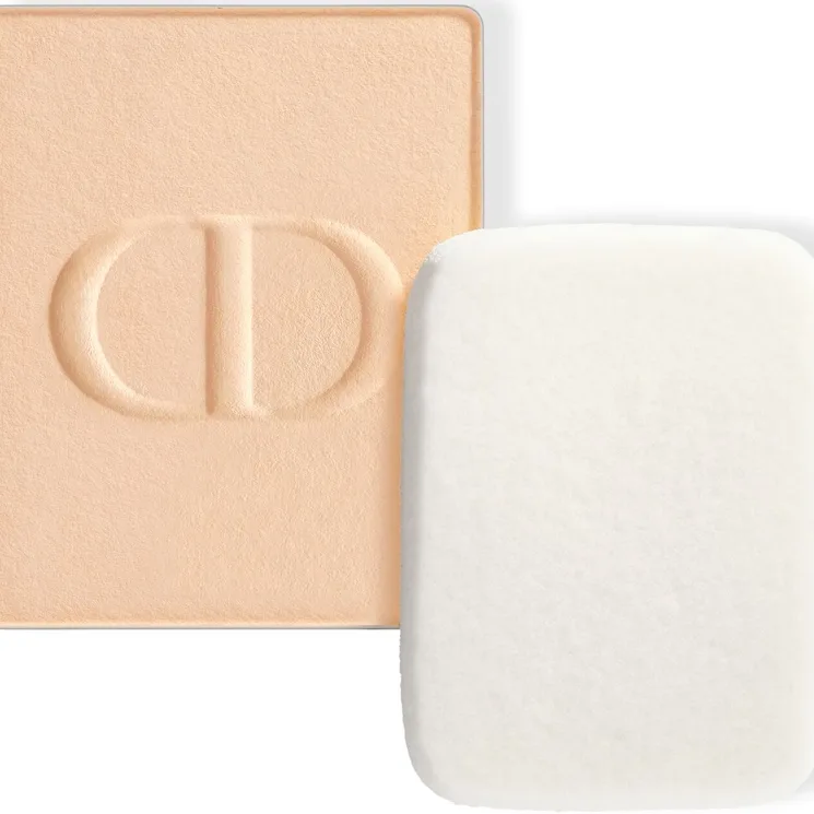 DIOR Dior Forever Natural Velvet Refill Långvarig kompakt foundation Påfyllning Skugga 2W Warm 10 g