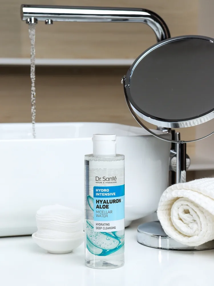 Dr. Santé Hydro Intensive Hyaluron + Aloe kosteuttava misellivesi kaikille ihotyypeille 200 ml