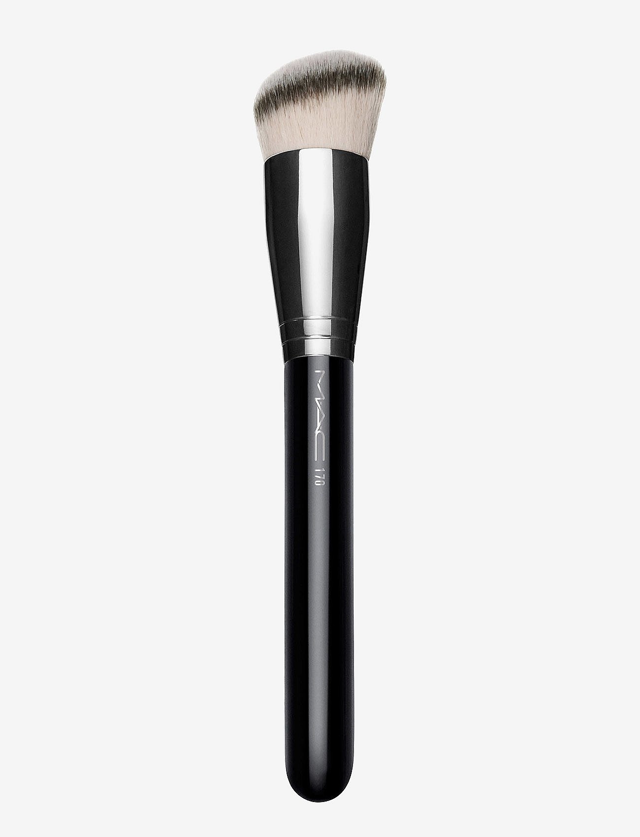 M·A·C Cosmetics