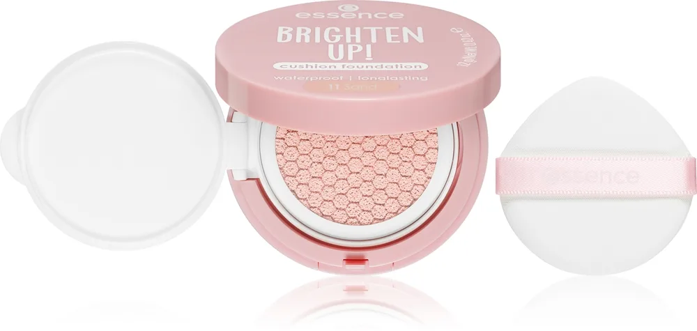 essence BRIGHTEN UP! Cushion Foundation cushion-meikkivoide sävy 13 Almond 12 g
