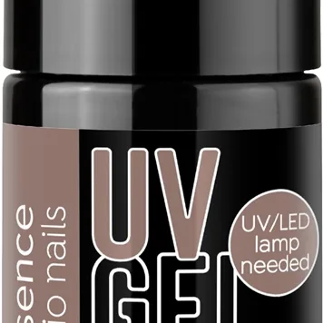 essence studio nails UV GEL NAIL geelikynsilakka – UV/LED-lamppu tarvitaan sävy 109 love it a latte 5 ml