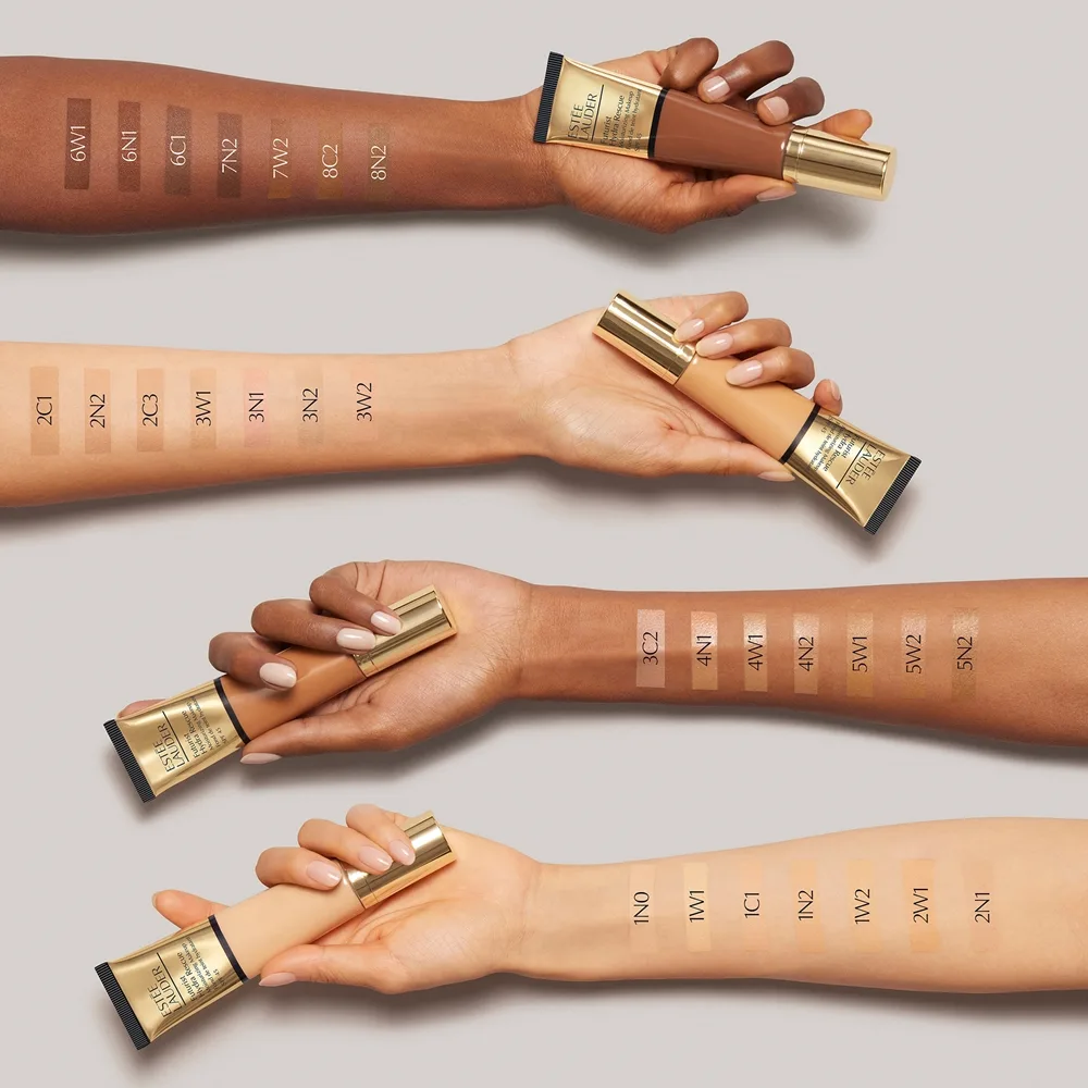 Estée Lauder Futurist Hydra Rescue Återfuktande foundation SPF 45 Skugga 3N1 Ivory Beige 35 ml