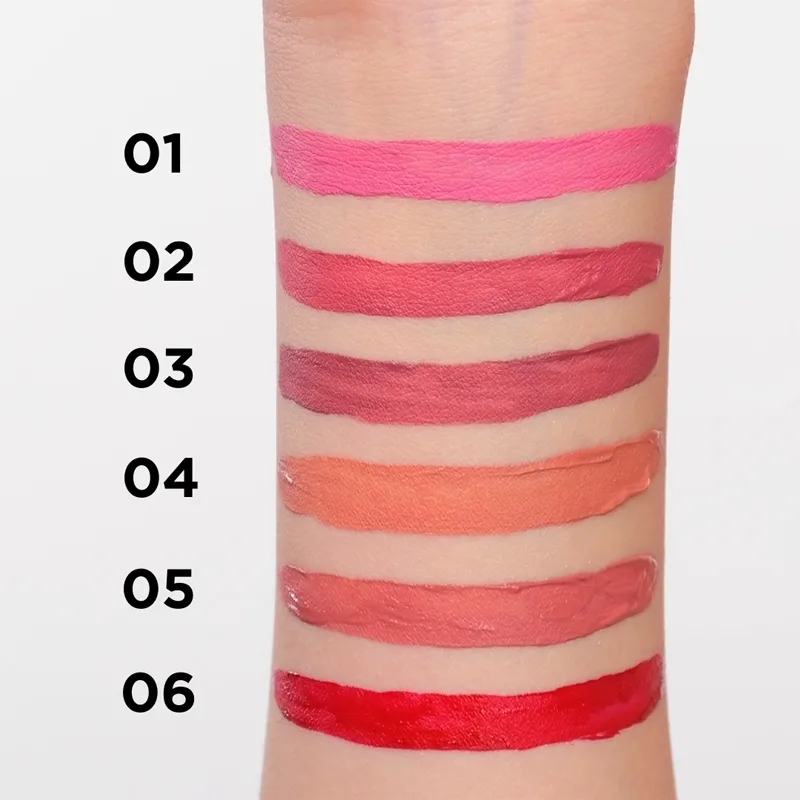 Eveline Cosmetics Wonder Match pitkäkestoinen mattapinnan antava nestemäinen huulipuna sisältää hyaluronihappoa sävy 05 Sweet Nude 6,8 ml