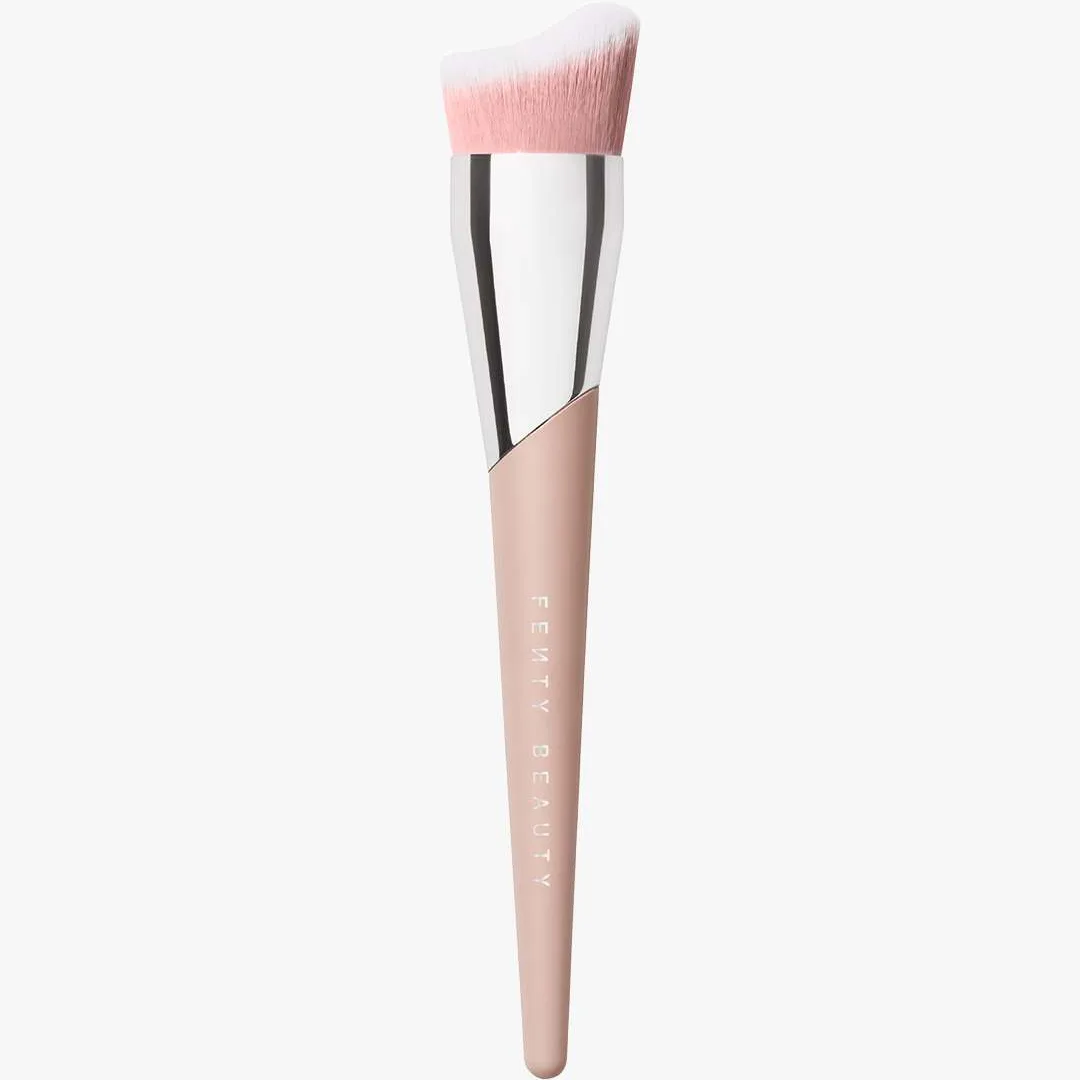 Pro Filt'r Fluid Flex Foundation Brush 165