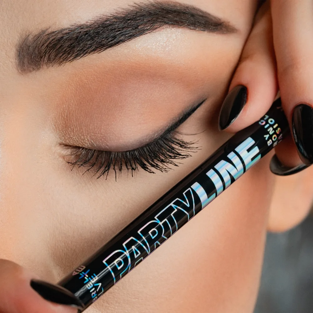 Gabriella Salvete Party Calling by Veronica Biasiol Vattentät eyeliner Skugga Black 0,6 ml