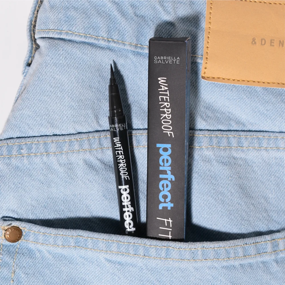 Gabriella Salvete Perfect Fit Waterproof Vattentät eyeliner-penna Skugga Black 0.6 ml
