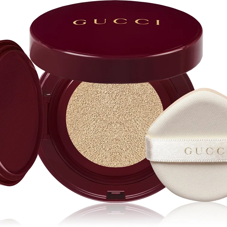 Gucci Gucci Beauty Holiday Cushion de Beauté Kompakt foundation SPF 20 Skygge 02 14 g