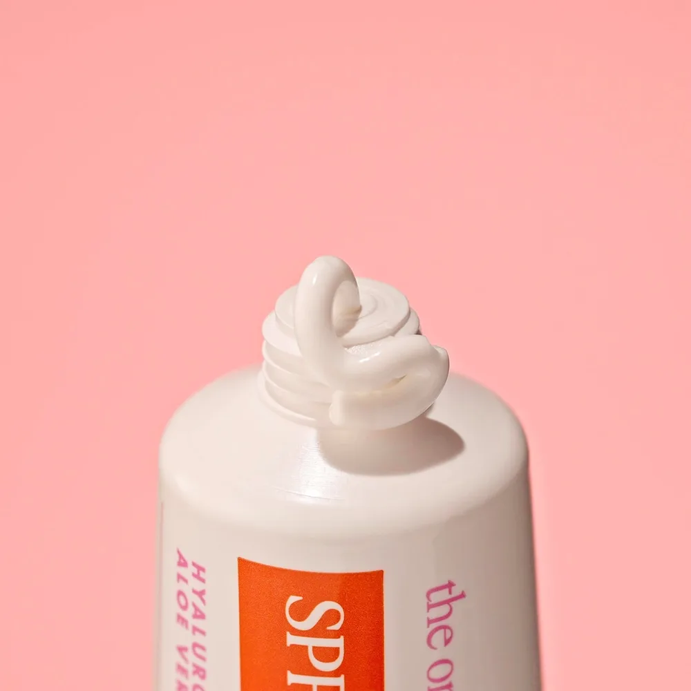 hello sunday the one for your hands Skyddande kräm för händer SPF 30 30 ml