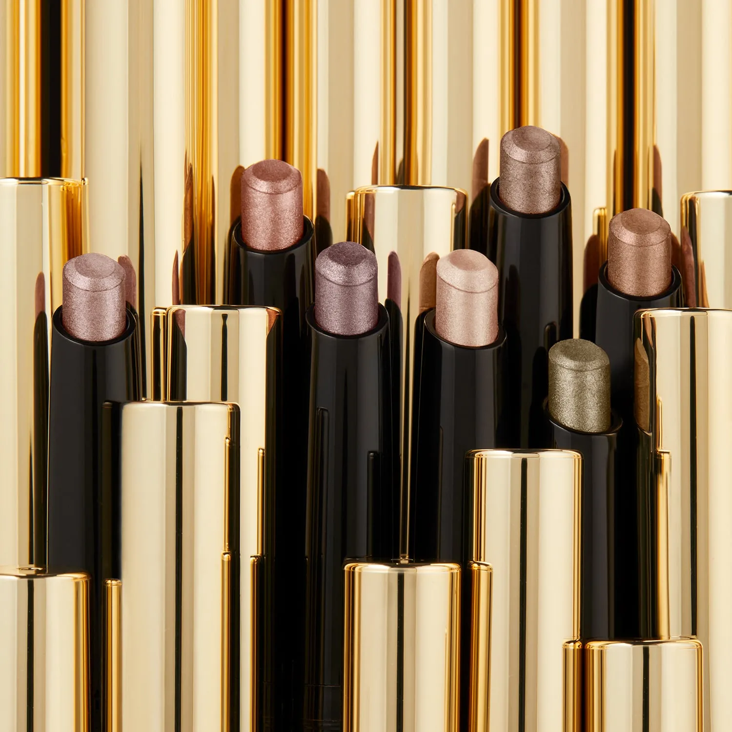 Hourglass - Voyeur Eyeshadow Stick - Voyeur Eyeshadow Stick - Prism - For Women