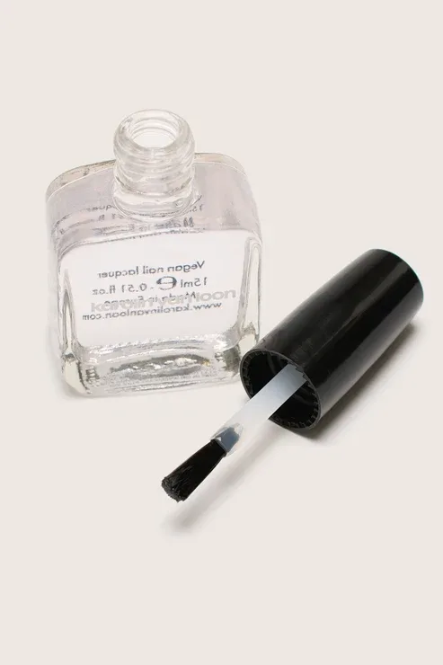 Karolin Van Loon - Cosmic Top Coat