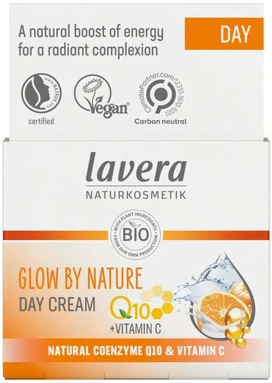 Lavera Glow by Nature virkistävä päivävoide sisältää C-vitamiinia 50 ml