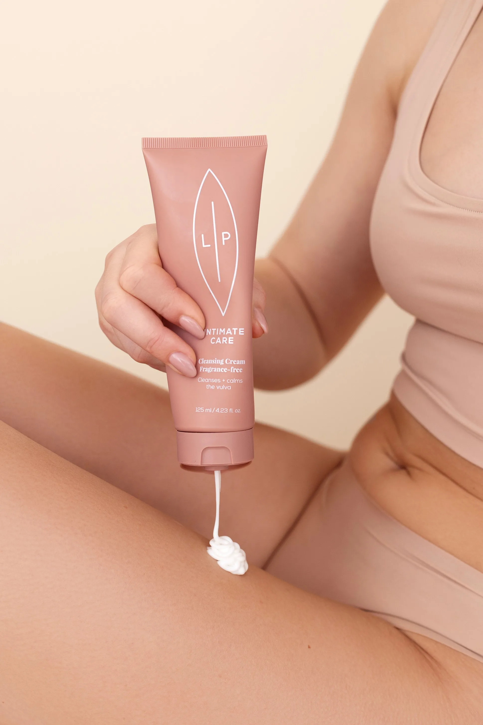 Lip Intimate Care Cleansing Cream 125 ml