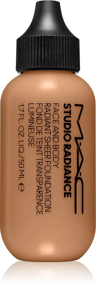 MAC Cosmetics Studio Radiance Face and Body Radiant Sheer Foundation Let makeup til ansigtet og kroppen Skygge C4 50 ml