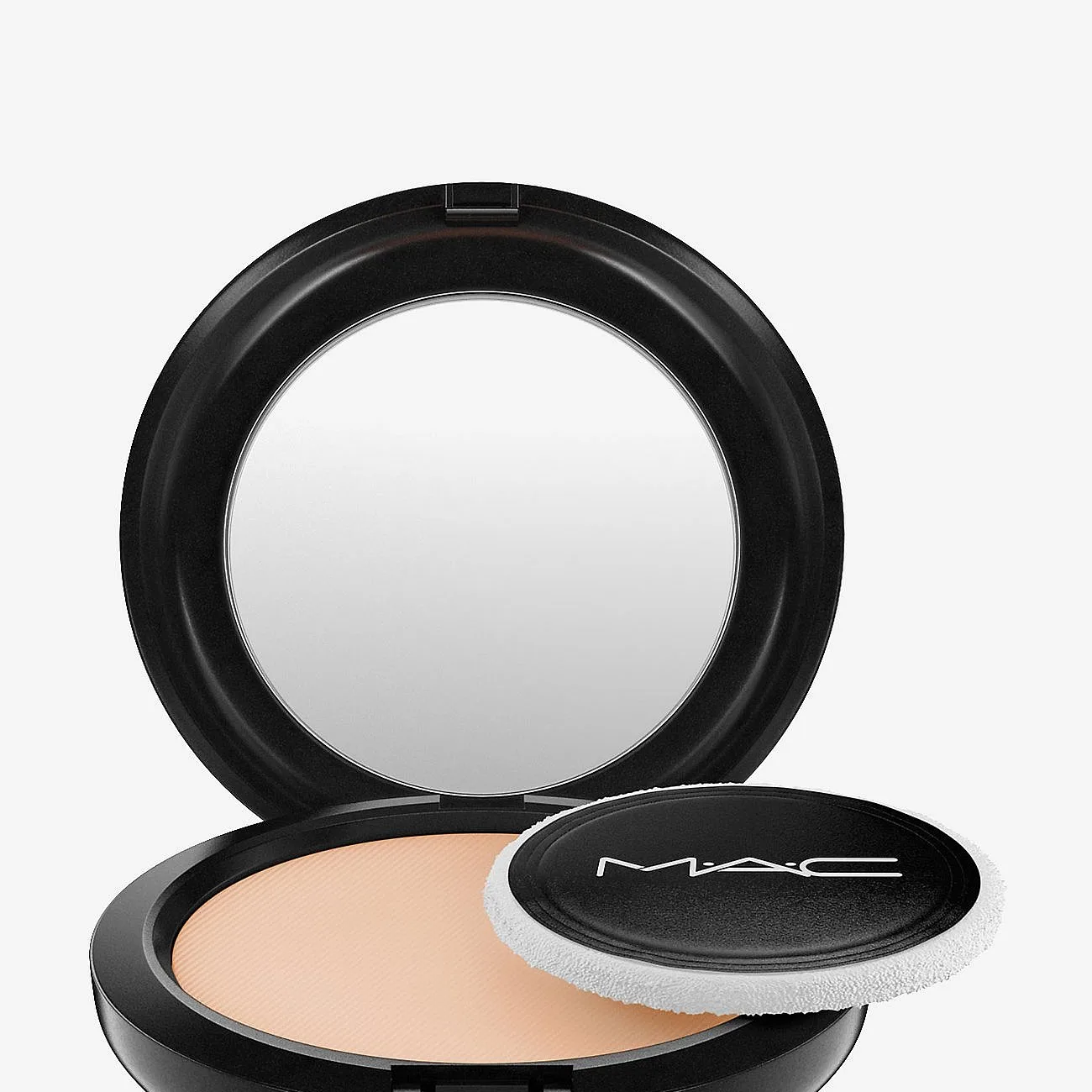 MAC Cosmetics Studio Tech Blot Powder puuteri sävy Medium Dark 12 g