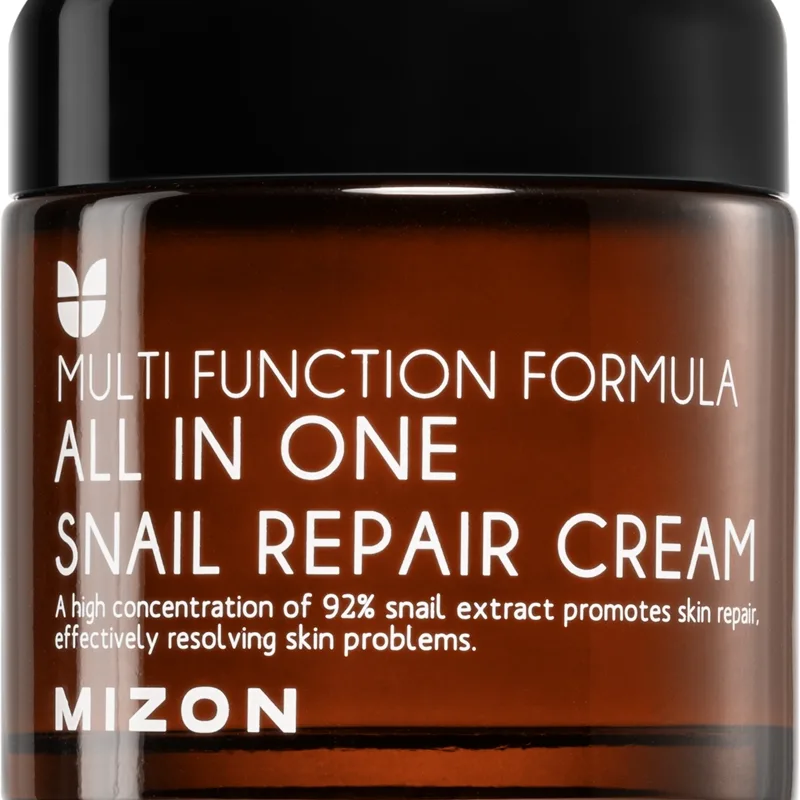 Mizon Multi Function Formula Snail elvyttävä voide sisältää 92 % etananlimasuodatetta 75 ml