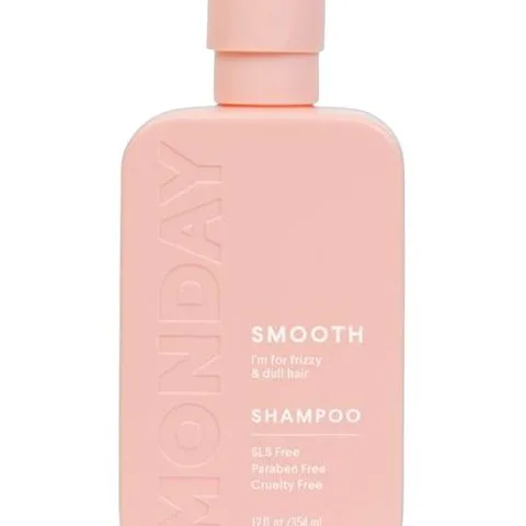 MONDAY Smooth Fuktgivande schampo För att behandla krull 350 ml