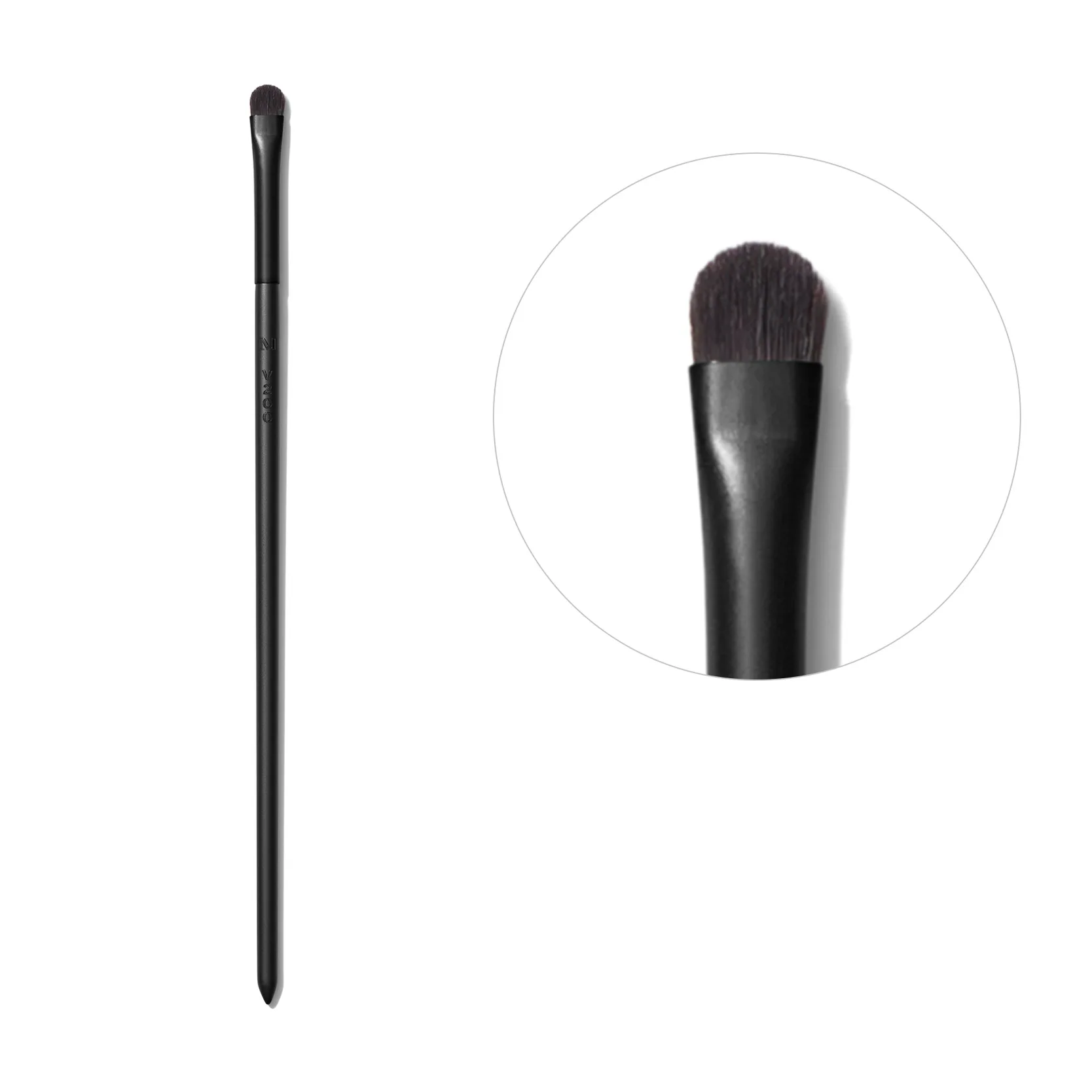 V200 Detail Packing Eyeshadow Brush