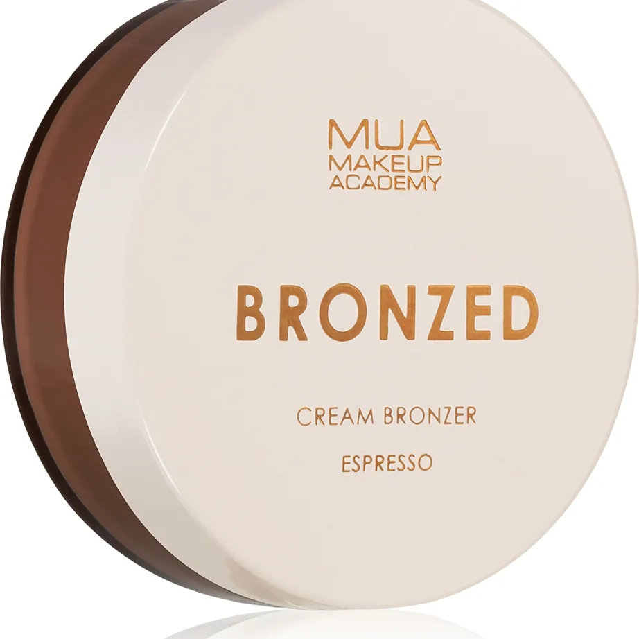 MUA Makeup Academy Bronzed voidemainen aurinkopuuteri sävy Espresso 14 g