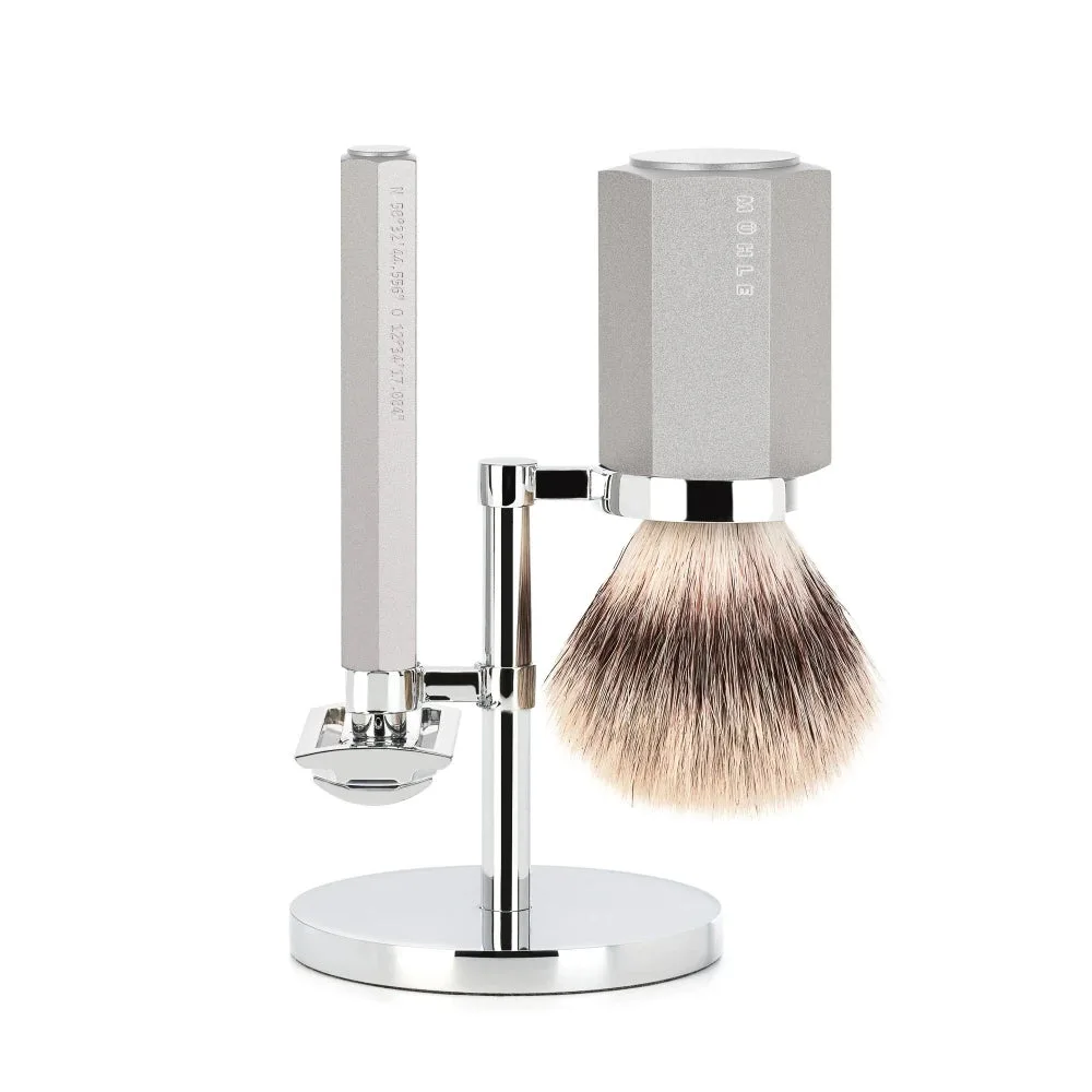 Mühle Shaving Mark Braun Barbersæt med DE-skraber, Barberkost og holder, Hexagon, Sølv Aluminum