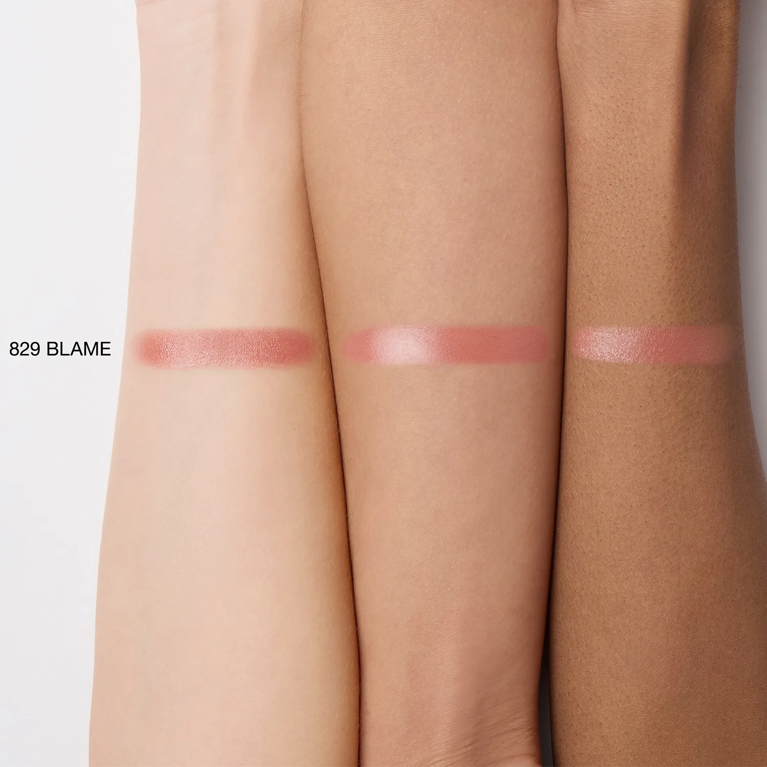 Explicit Lipstick Iris Van Herpen x NARS - Läppstift med satinfinish