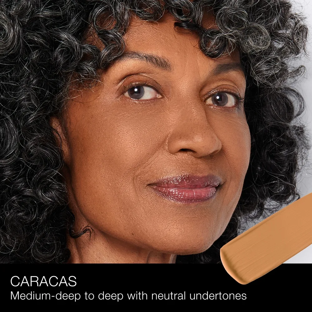 NARS SOFT MATTE Complete Foundation Mattifierande foundation Skugga CARACAS 45 ml