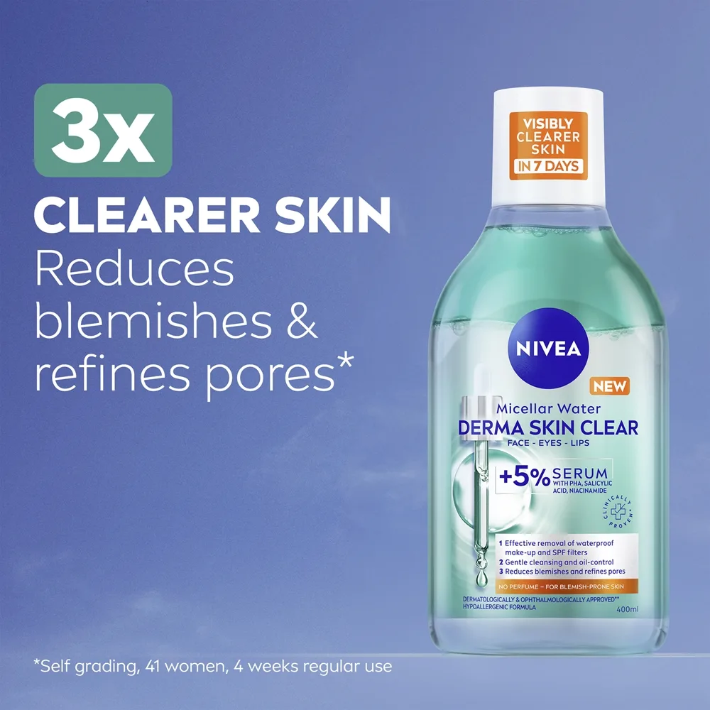NIVEA Derma Skin Clear Rengörande micellärt vatten för att behandla hudbristningar 400 ml