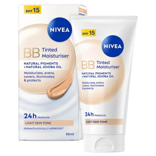 NIVEA Färgad dagkräm Tinted Day Cream Light SPF15 50 ml